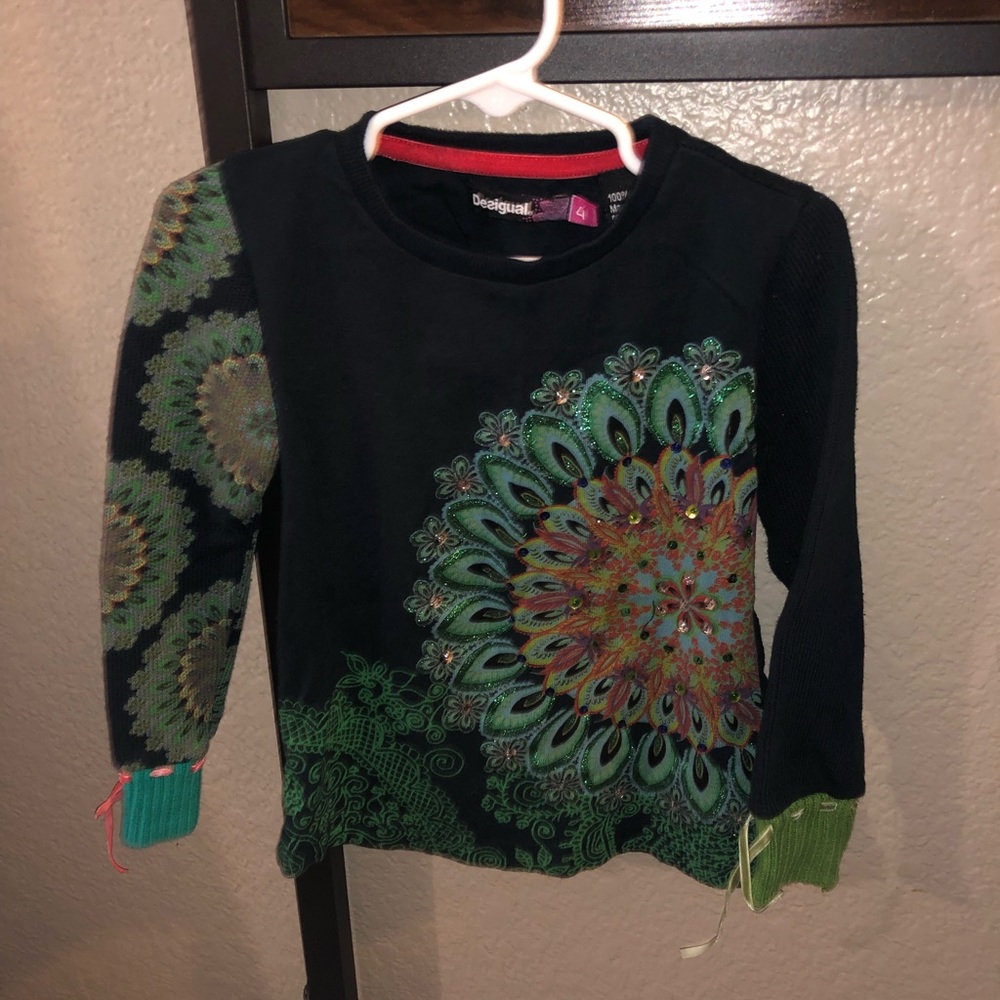 Cute Desigual 4T girls sweater